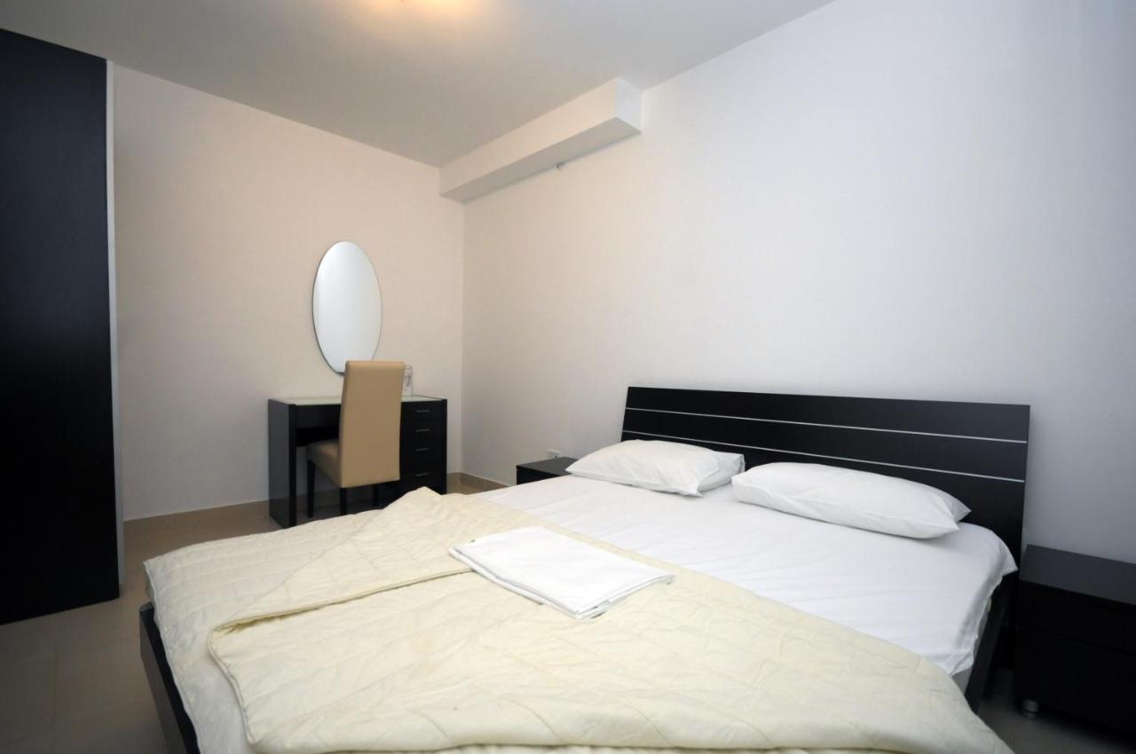 Apartments Anita Budva Bagian luar foto