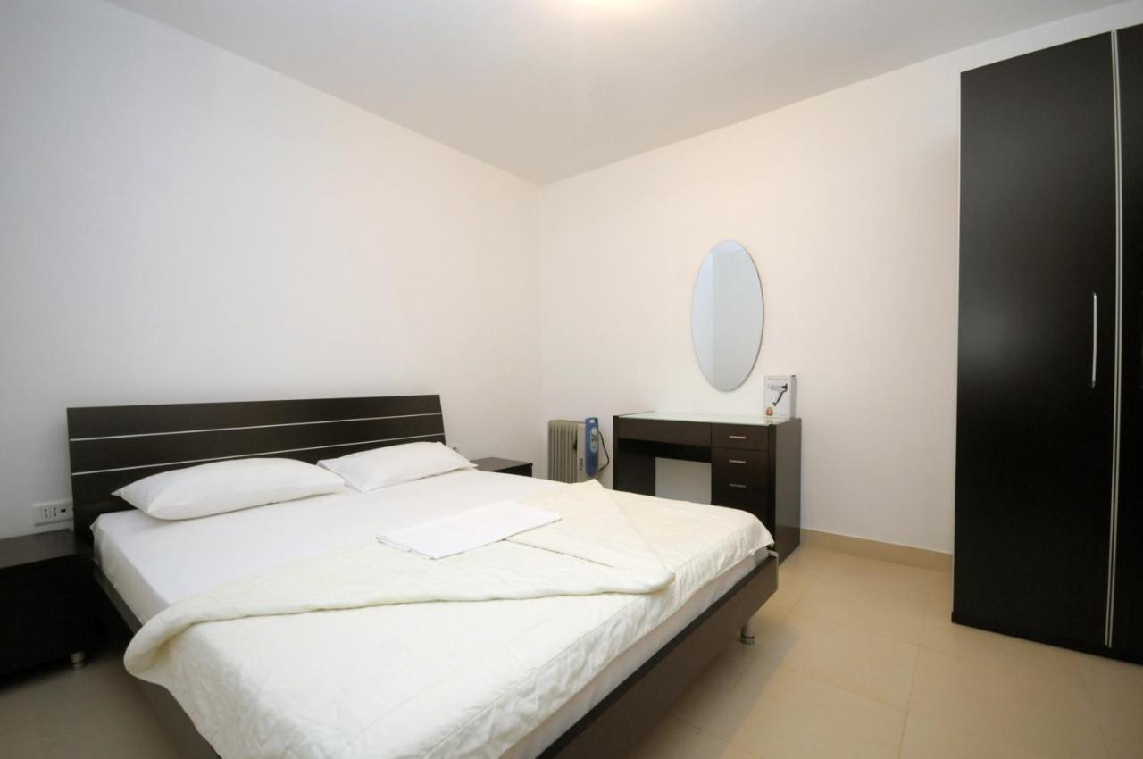 Apartments Anita Budva Ruang foto